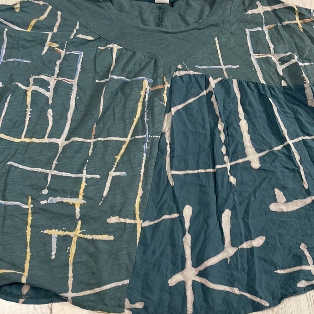 Anthropologie Akemi + Kin Top Size M - Picture 2 of 7